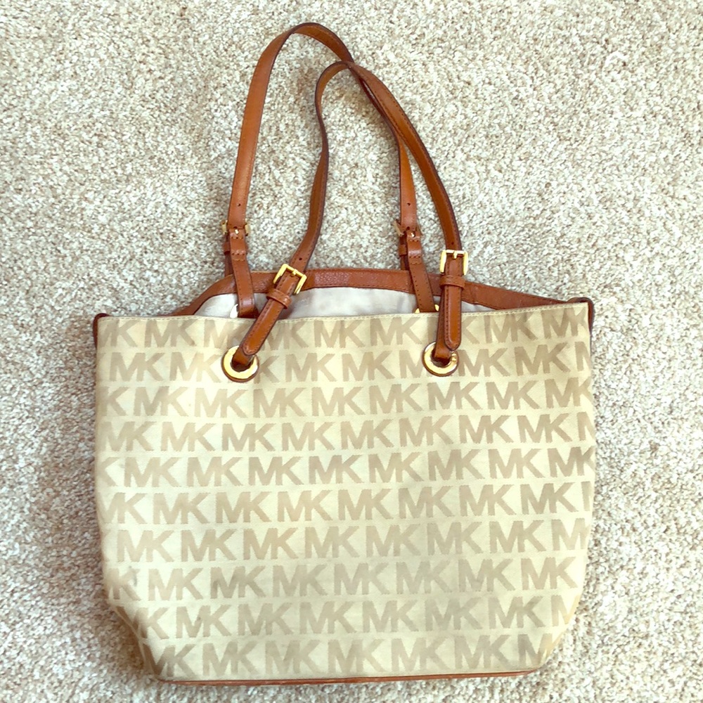 Michael Kors medium tote